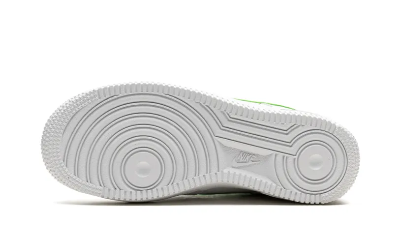 Nike Lifestyle AIR FORCE 1 '07 WMNS 'LIME GREEN'